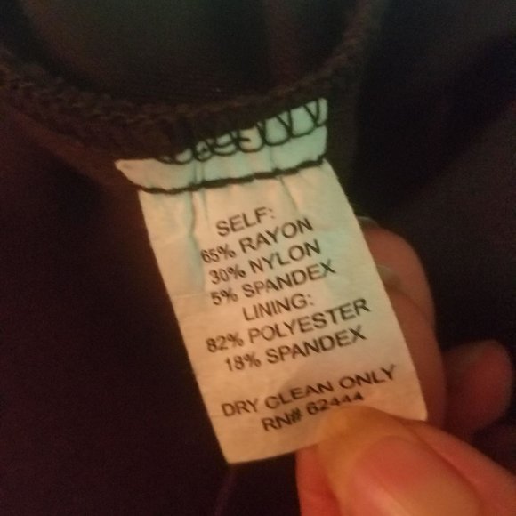 NWT - Nicole Miller Off the shoulder brown dress - Picture 15 of 16